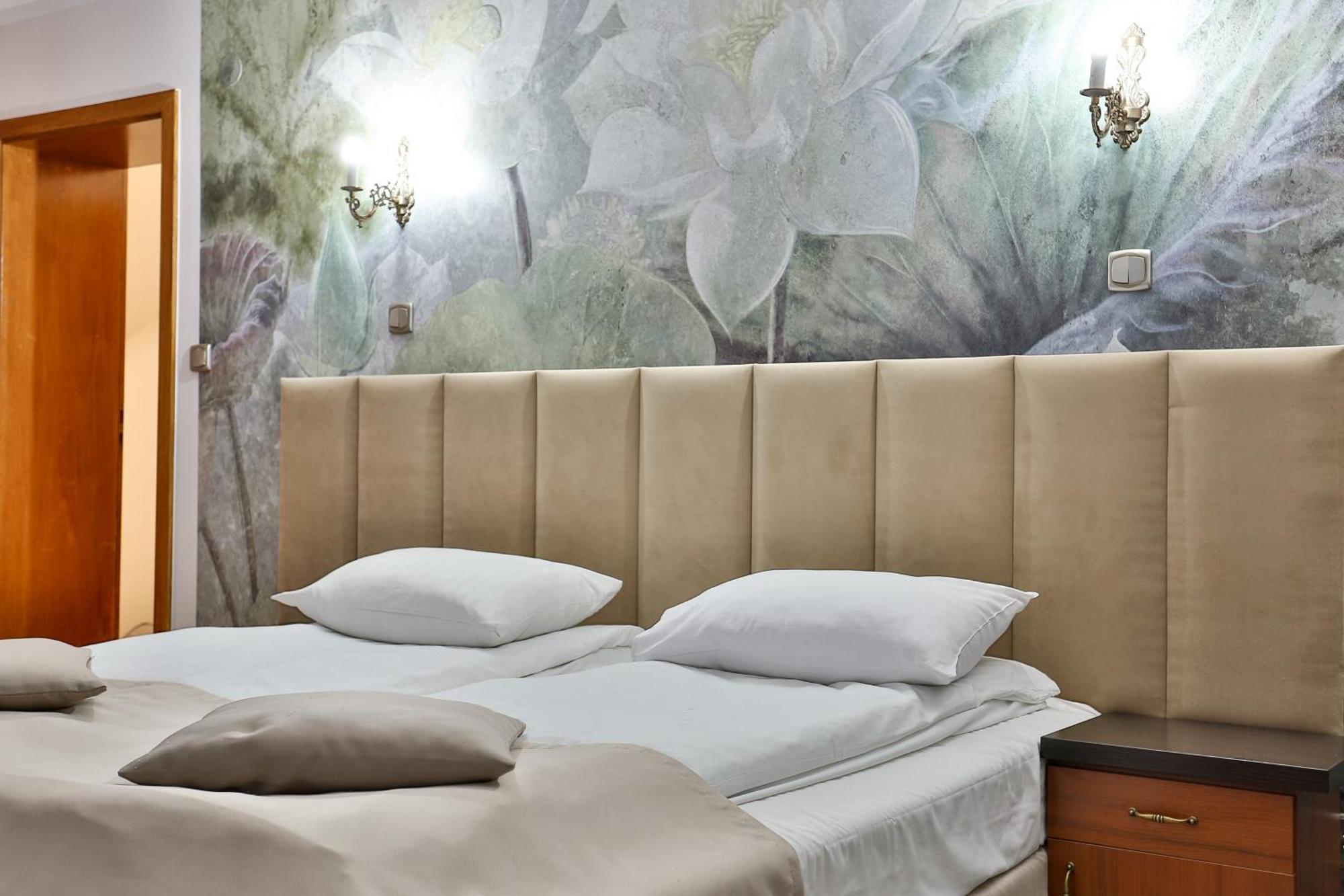 Hotel Wiosna ラプカ エクステリア 写真